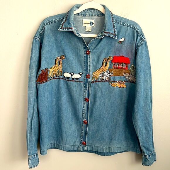 Vintage Women’s Small denim shirt Noah’s Arc animal theme Grandmacore - Picture 14 of 14